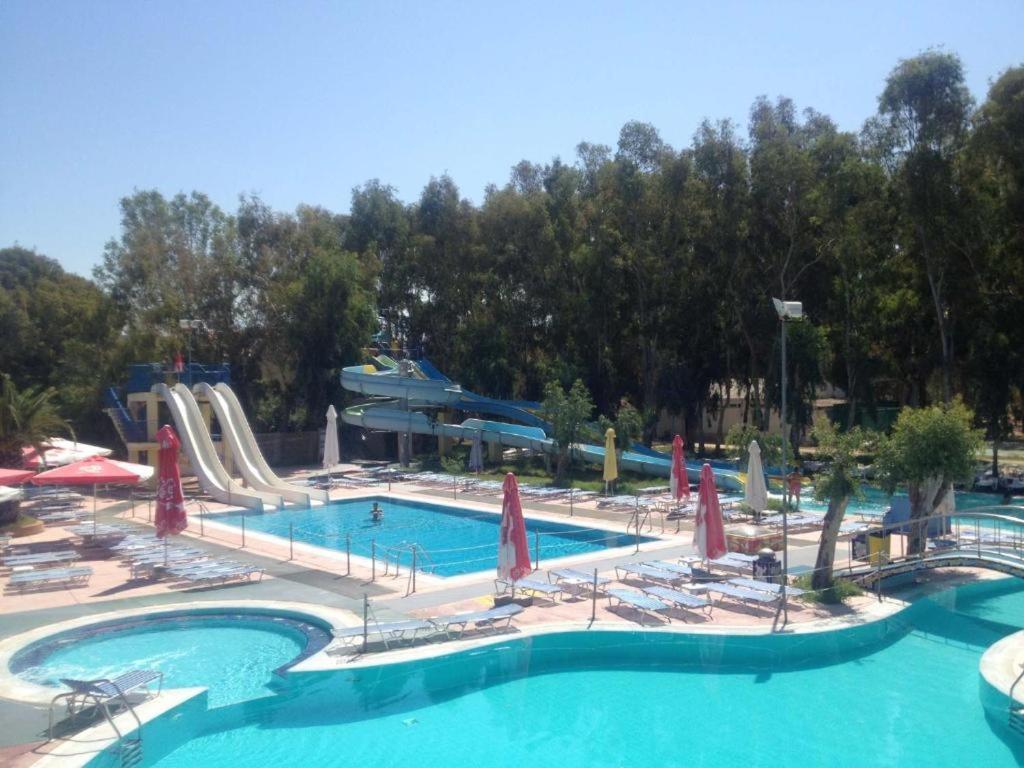 Camping Golden Sunset Alissos 외부 사진